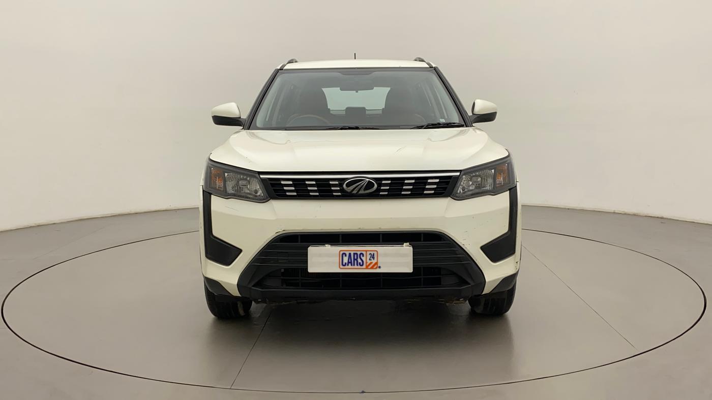 2019 Mahindra XUV300 W6 1.5 DIESEL, Diesel, Manual, 63,140 km, Front