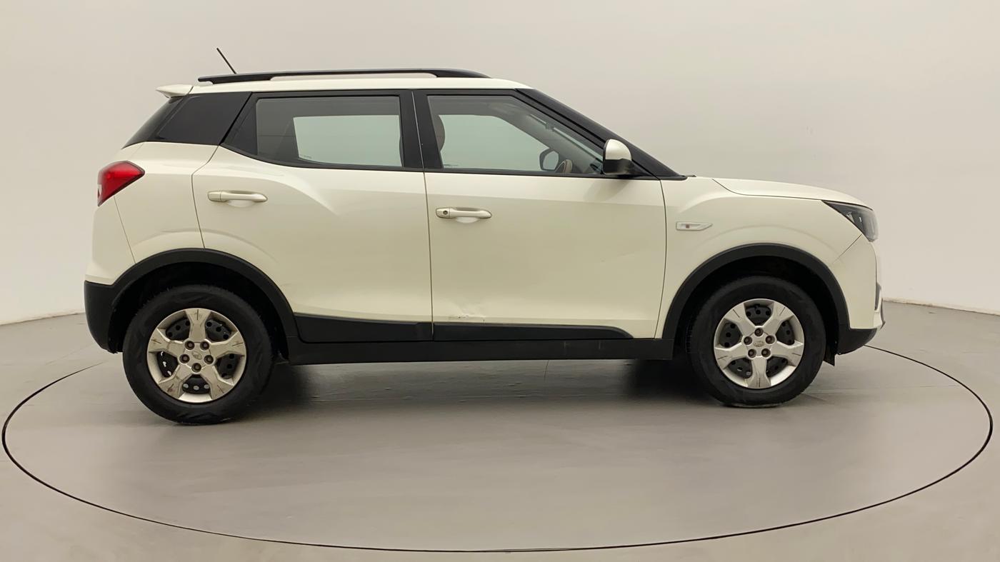 2019 Mahindra XUV300 W6 1.5 DIESEL, Diesel, Manual, 63,140 km, Right Side View