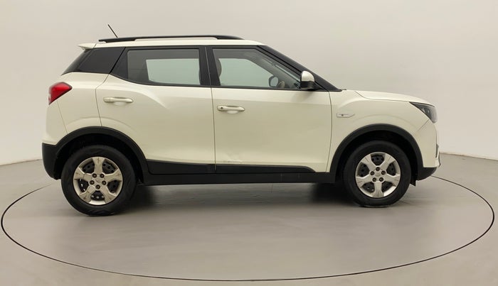 2019 Mahindra XUV300 W6 1.5 DIESEL, Diesel, Manual, 63,140 km, Right Side View