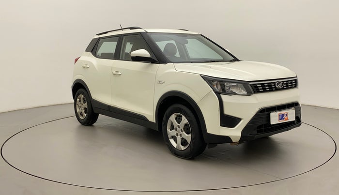 2019 Mahindra XUV300 W6 1.5 DIESEL, Diesel, Manual, 63,140 km, Right Front Diagonal