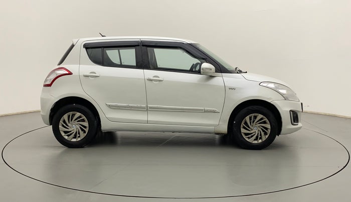 2013 Maruti Swift VXI, CNG, Manual, 74,462 km, Right Side View
