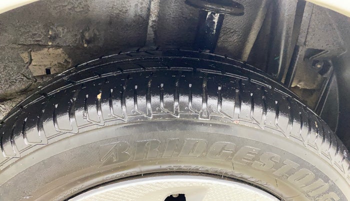 2017 Tata Tiago WIZZ EDITION PETROL, Petrol, Manual, 74,070 km, Left Rear Tyre Tread