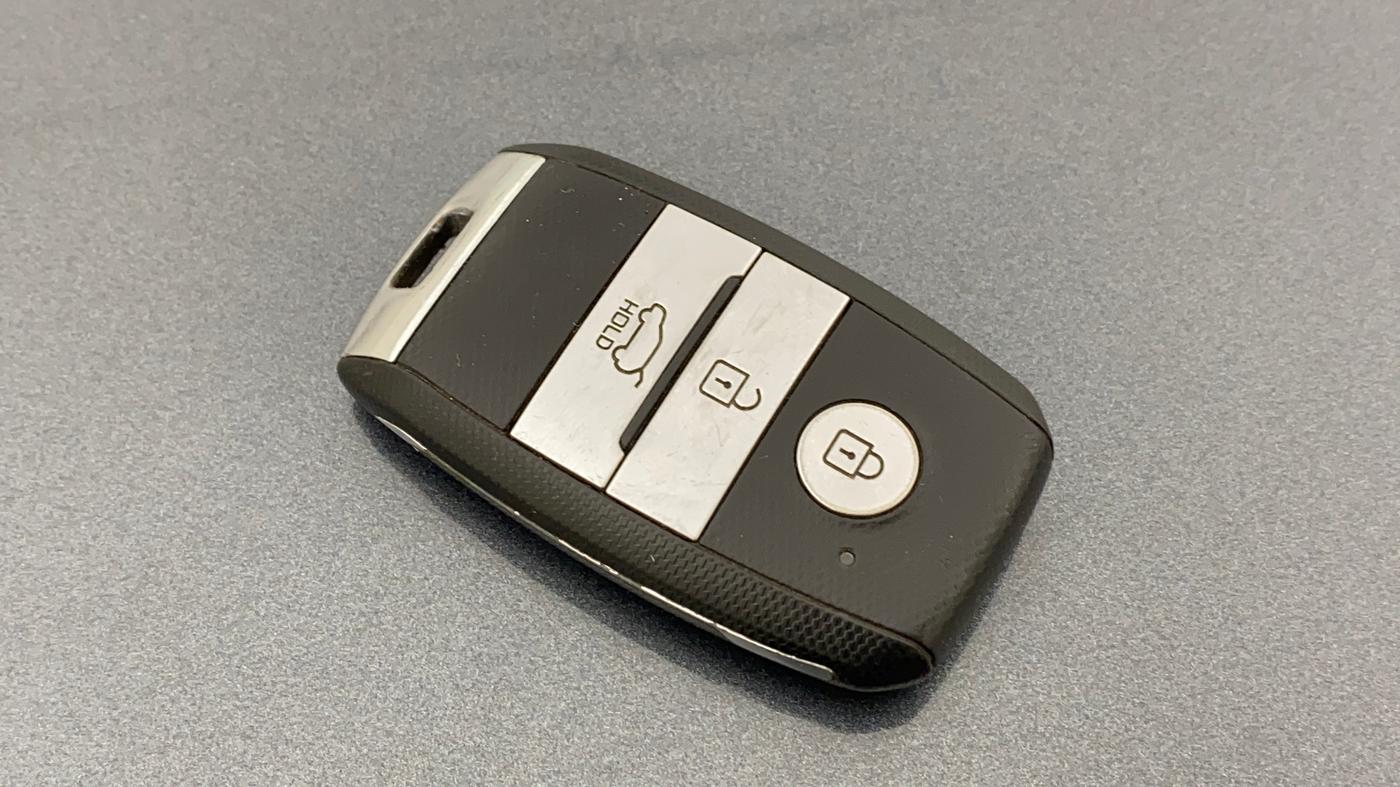 2020 KIA SELTOS HTK PLUS 1.5, Petrol, Manual, 75,184 km, Key Close Up