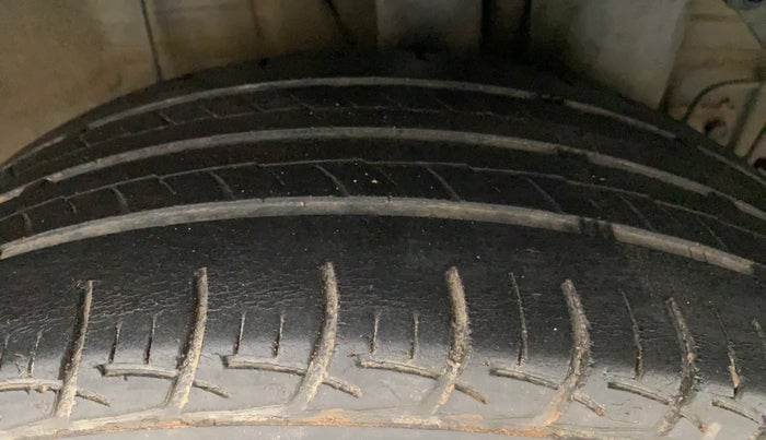 2018 Hyundai Elite i20 ASTA 1.2, Petrol, Manual, 63,096 km, Left Rear Tyre Tread