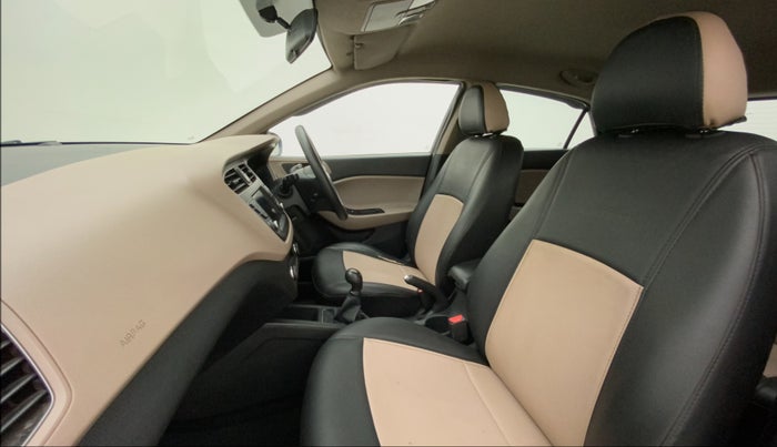 2018 Hyundai Elite i20 ASTA 1.2, Petrol, Manual, 63,096 km, Right Side Front Door Cabin