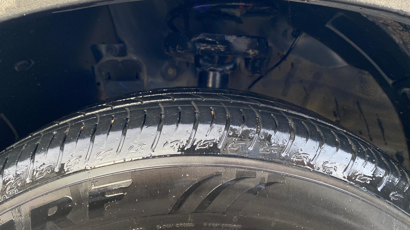 2022 Hyundai VENUE SX (O) 1.0 TURBO DCT, Petrol, Automatic, 49,798 km, Left Front Tyre Tread