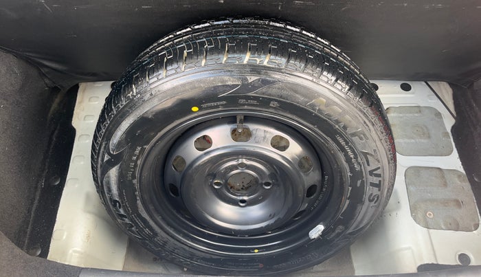 2018 Mahindra KUV 100 NXT K4+ P 6 STR, Petrol, Manual, 53,274 km, Spare Tyre