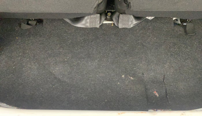 2021 Renault TRIBER RXZ, Petrol, Manual, 38,456 km, Boot Inside