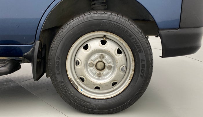 2010 Maruti Eeco 5 STR WITH AC PLUSHTR, Petrol, Manual, 72,991 km, Right Front Wheel