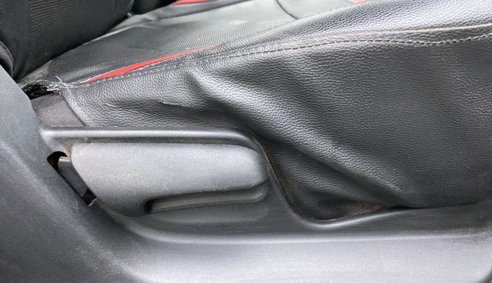 2014 Maruti Swift VXI, Petrol, Manual, 88,030 km, Driver Side Adjustment Panel