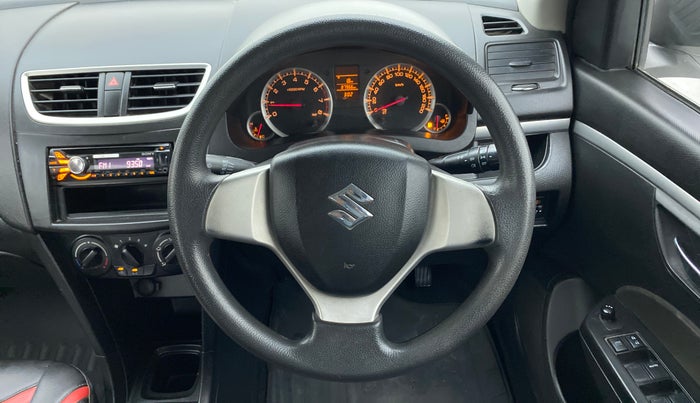 2014 Maruti Swift VXI, Petrol, Manual, 88,030 km, Steering Wheel Close Up