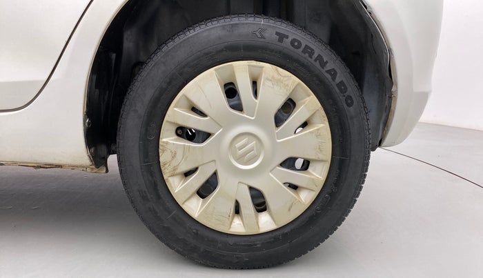 2014 Maruti Swift VXI, Petrol, Manual, 88,030 km, Left Rear Wheel
