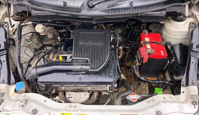 2014 Maruti Swift VXI, Petrol, Manual, 88,030 km, Open Bonet