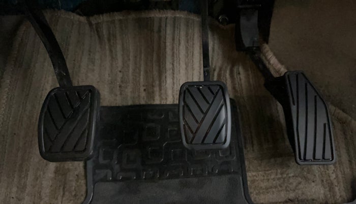 2020 Maruti Ertiga VXI CNG, CNG, Manual, 28,202 km, Pedals