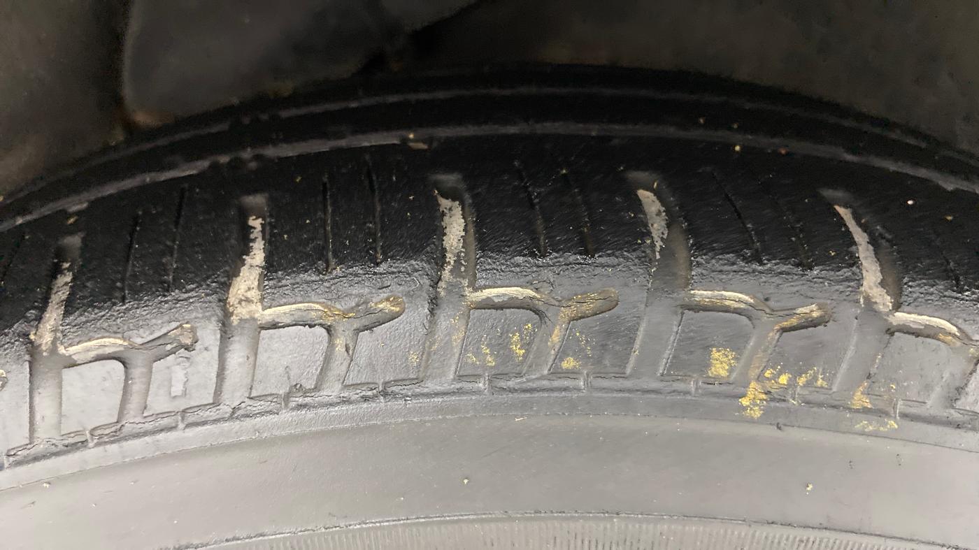 2013 Hyundai i10 MAGNA 1.2, Petrol, Manual, 68,730 km, Left Rear Tyre Tread