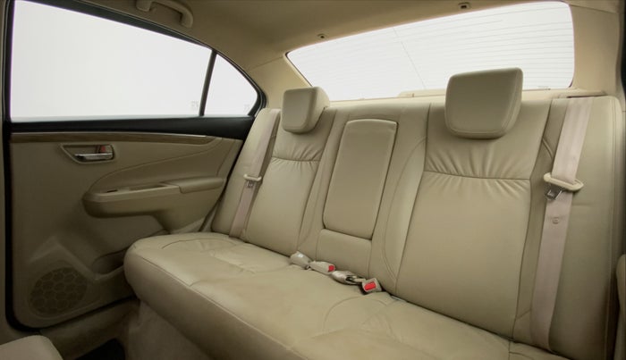 2020 Maruti Ciaz ALPHA 1.5 AT SHVS, Petrol, Automatic, 11,169 km, Right Side Rear Door Cabin