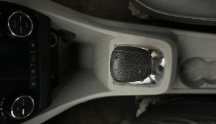 2020 Tata Tiago XZA PLUS PETROL, Petrol, Automatic, 54,019 km, Gear Lever