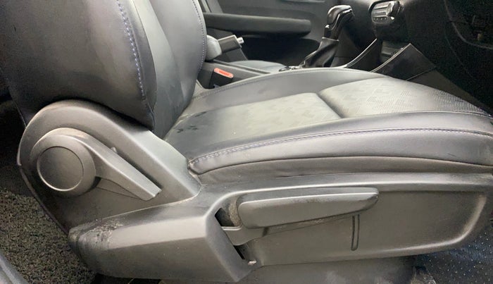 2022 Tata ALTROZ XZA PLUS DARK EDTION, Petrol, Automatic, 22,346 km, Driver Side Adjustment Panel