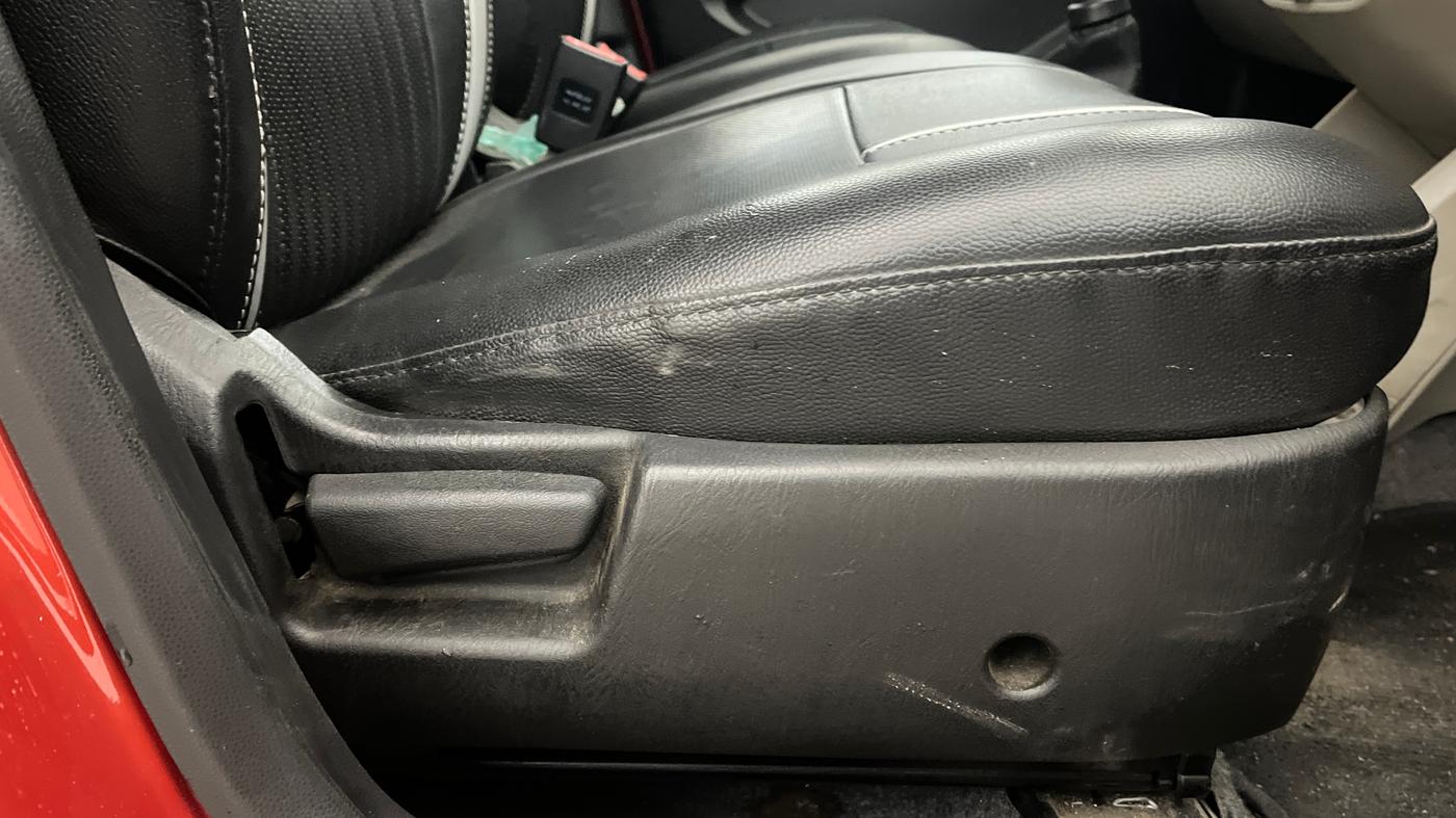 2021 Maruti Alto VXI, Petrol, Manual, 9,205 km, Driver Side Adjustment Panel