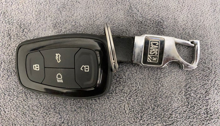 2022 Tata TIGOR XZ PLUS CNG, CNG, Manual, 23,518 km, Key Close Up