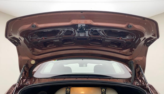 2022 Tata TIGOR XZ PLUS CNG, CNG, Manual, 23,518 km, Boot Door Open