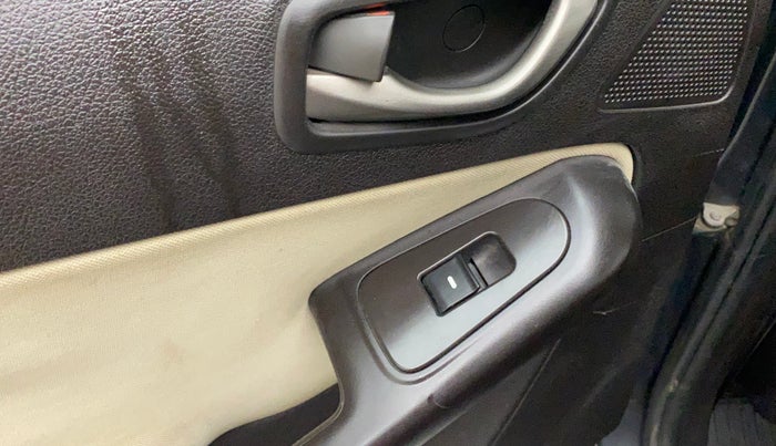 2014 Tata Zest XT PETROL, Petrol, Manual, 86,219 km, Left rear window switch / handle - Window making noise/ moving slow