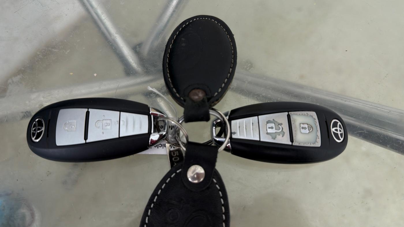 2022 Toyota URBAN CRUISER MID GRADE AT, Petrol, Automatic, 51,090 km, Key Close Up