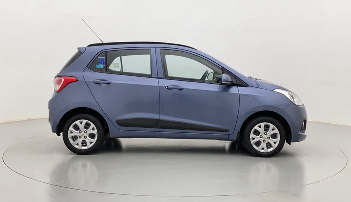 2016 Hyundai Grand i10 SPORTZ 1.2 KAPPA VTVT, Petrol, Manual, 47,820 km, Right Side View