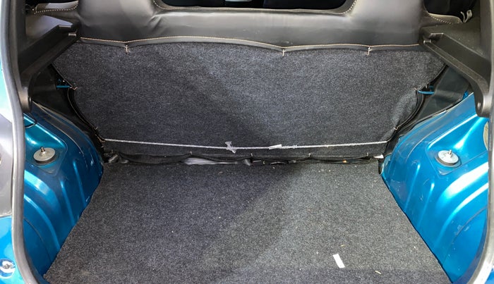 2025 Renault Kwid RXL(O) 1.0L AMT, Petrol, Automatic, 4,793 km, Boot Inside