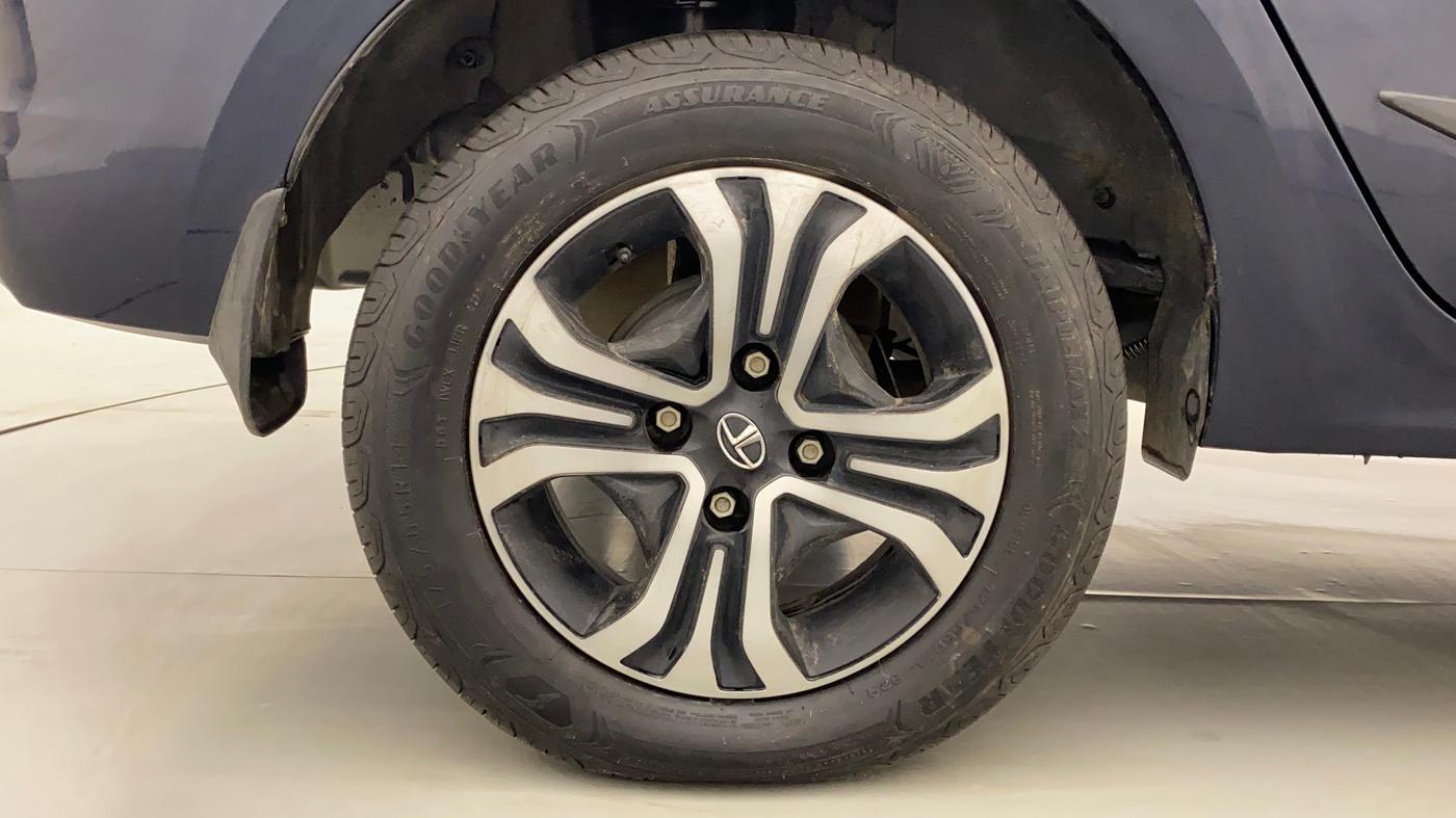 2022 Tata TIGOR XZ PLUS CNG, CNG, Manual, 1,370 km, Right Rear Wheel