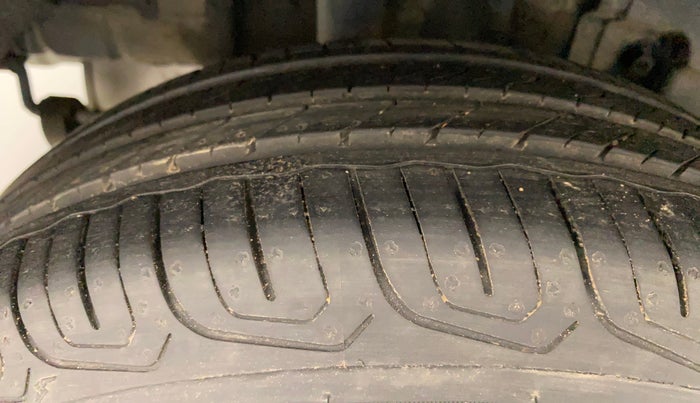 2022 Tata TIGOR XZ PLUS CNG, CNG, Manual, 1,370 km, Right Rear Tyre Tread