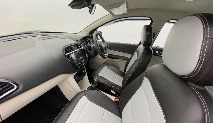 2022 Tata TIGOR XZ PLUS CNG, CNG, Manual, 1,370 km, Right Side Front Door Cabin