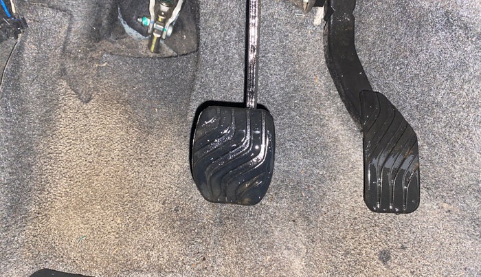 2023 Renault Kwid RXT 1.0 AMT, Petrol, Automatic, 25,339 km, Pedals