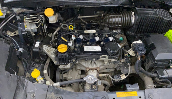 2020 Tata ALTROZ XZ PETROL, Petrol, Manual, 44,711 km, Engine View - Right