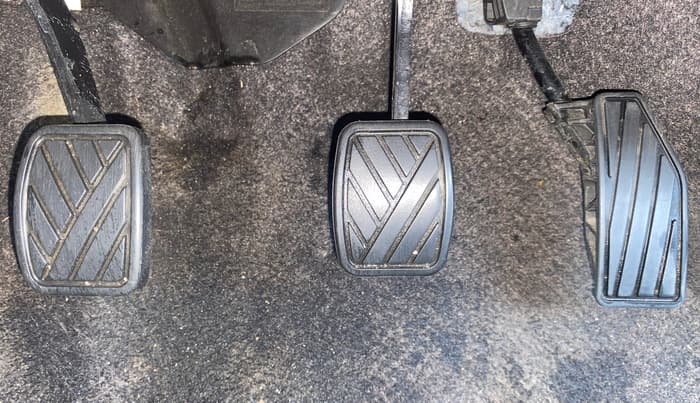 2023 Maruti Swift ZXI CNG, CNG, Manual, 28,512 km, Pedals