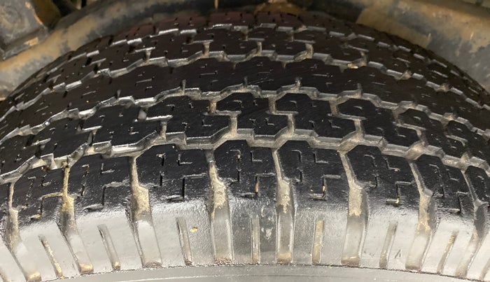 2016 Mahindra Thar CRDE 4X4 BS IV, Diesel, Manual, 46,599 km, Left Rear Tyre Tread