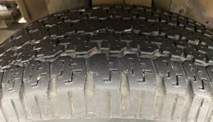 2016 Mahindra Thar CRDE 4X4 BS IV, Diesel, Manual, 46,599 km, Left Front Tyre Tread