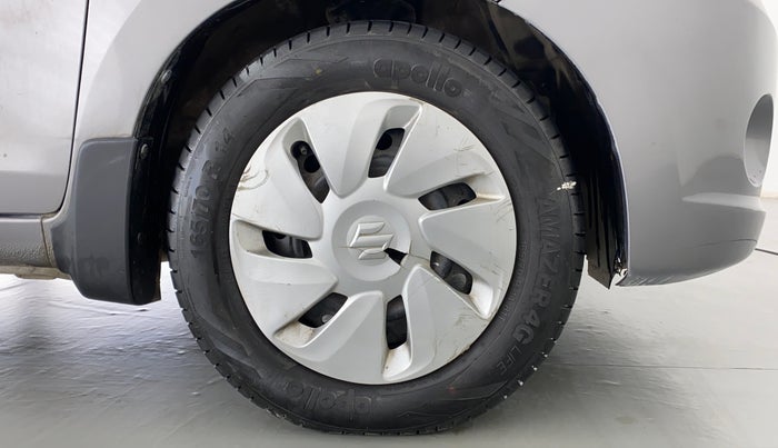 2016 Maruti Celerio VXI AMT, Petrol, Automatic, 65,851 km, Right Front Wheel