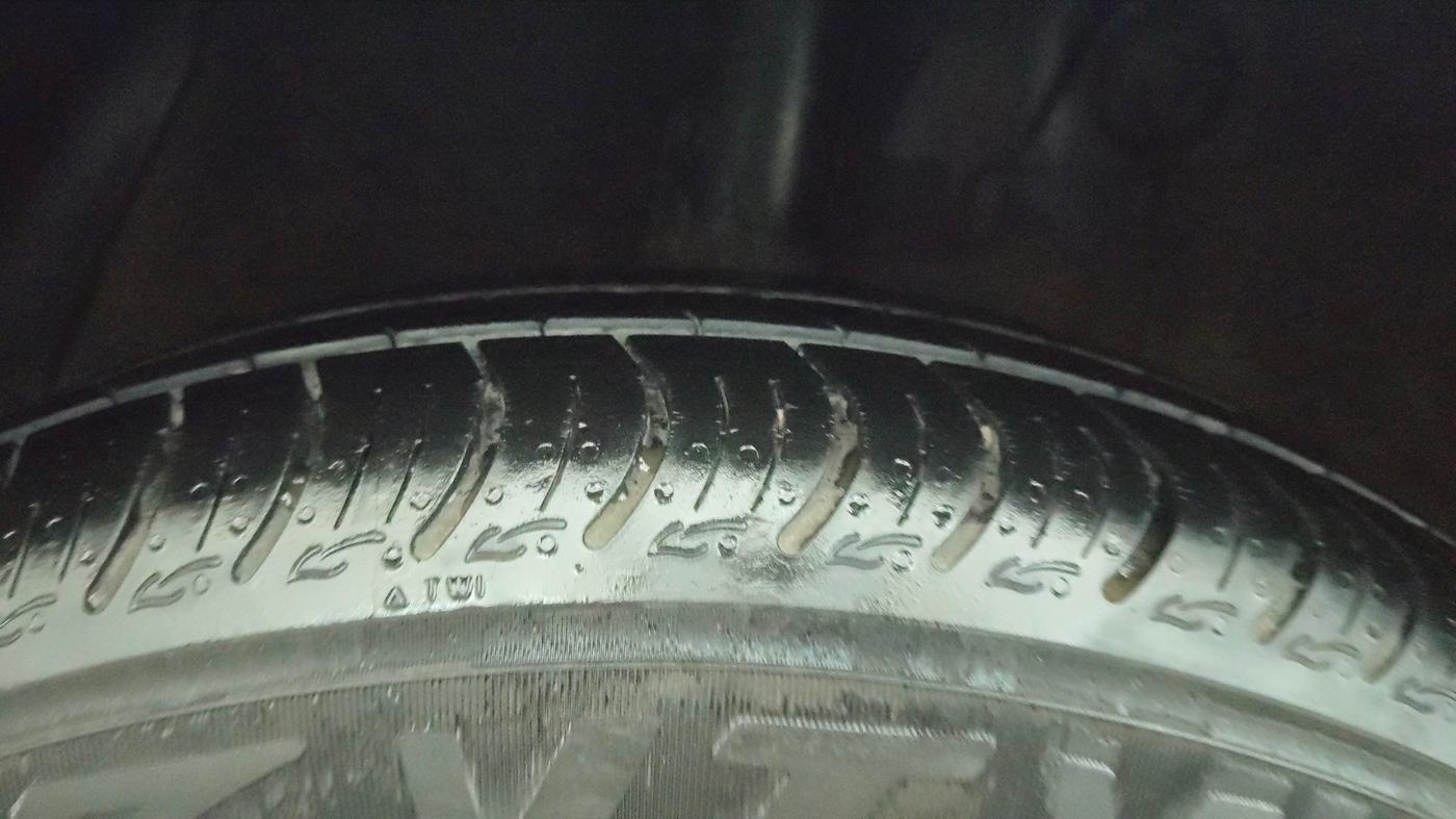 2016 Hyundai Xcent S 1.2, Petrol, Manual, 14,234 km, Right Rear Tyre Tread