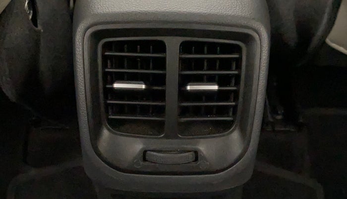 2022 Hyundai GRAND I10 NIOS SPORTZ 1.2 KAPPA VTVT CNG, CNG, Manual, 25,327 km, Rear AC Vents