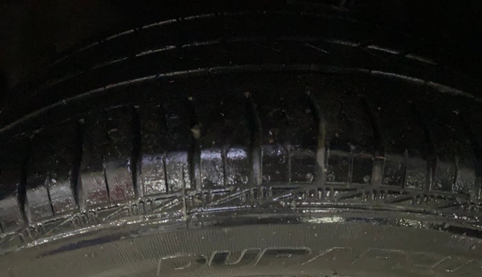 2014 Honda Amaze 1.5L I-DTEC SX, Diesel, Manual, 46,465 km, Left Front Tyre Tread