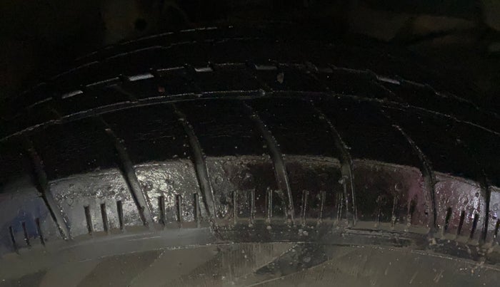 2014 Honda Amaze 1.5L I-DTEC SX, Diesel, Manual, 46,465 km, Right Front Tyre Tread