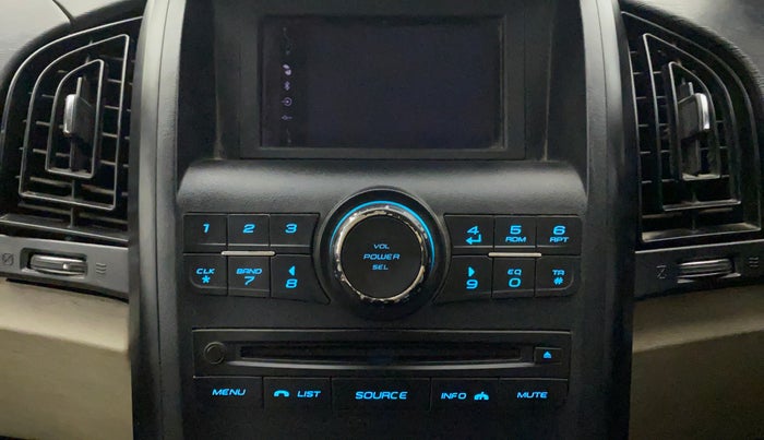2017 Mahindra XUV500 W4, Diesel, Manual, 58,144 km, Infotainment System
