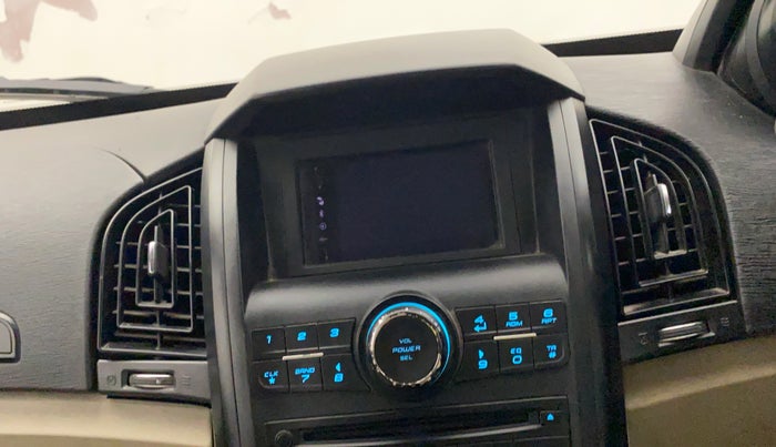 2017 Mahindra XUV500 W4, Diesel, Manual, 58,144 km, Infotainment system - Music system not functional