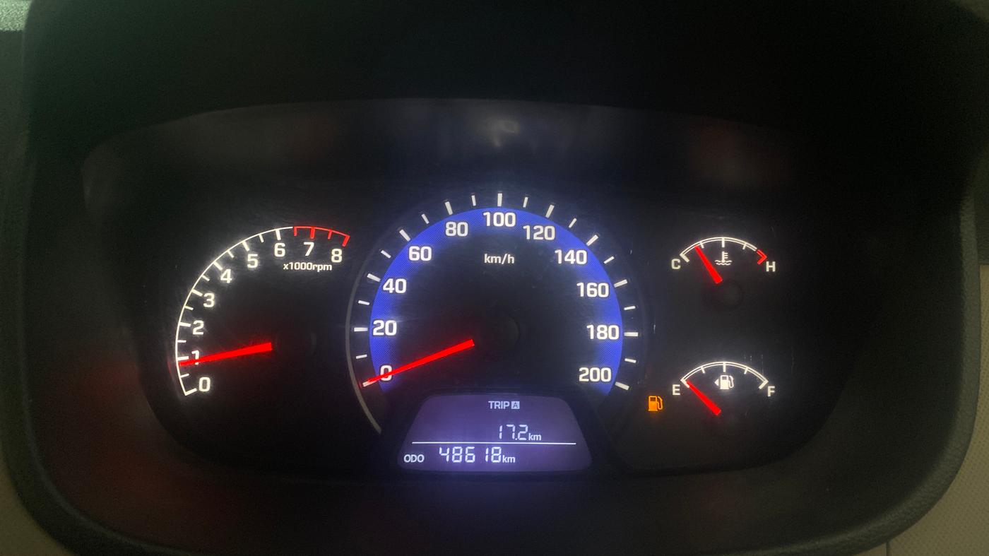 2016 Hyundai Xcent S 1.2, Petrol, Manual, 48,618 km, Odometer Image