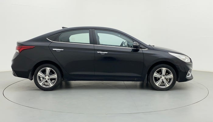 2018 Hyundai Verna 1.6 SX (O) CRDI MT, Diesel, Manual, 30,519 km, Right Side