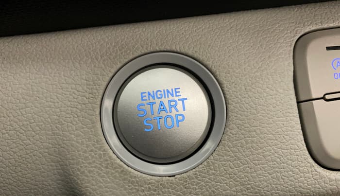 2024 Hyundai VENUE SX 1.2 PETROL, Petrol, Manual, 40,251 km, Keyless Start/ Stop Button