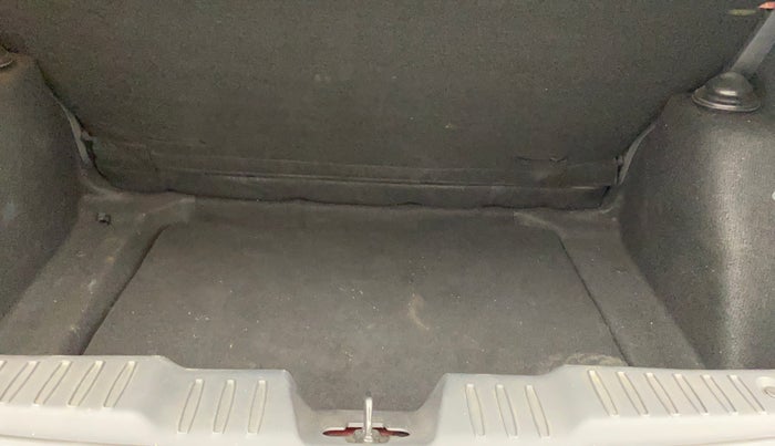 2023 Tata ALTROZ XZA, Petrol, Automatic, 20,744 km, Boot Inside