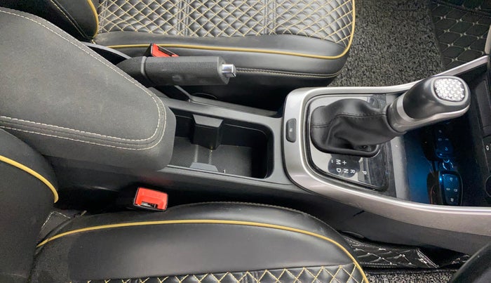 2023 Tata ALTROZ XZA, Petrol, Automatic, 20,744 km, Gear Lever