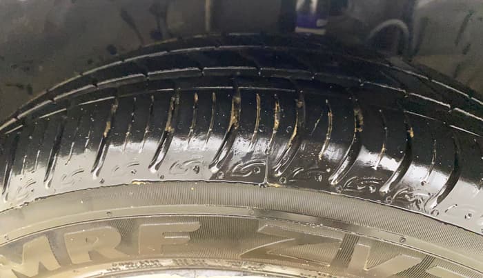 2017 Tata Tiago XZA PETROL, Petrol, Automatic, 81,816 km, Right Front Tyre Tread
